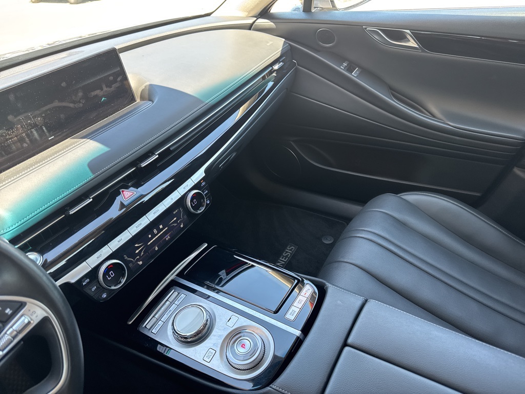 2024 Genesis G80 2.5T photo 15