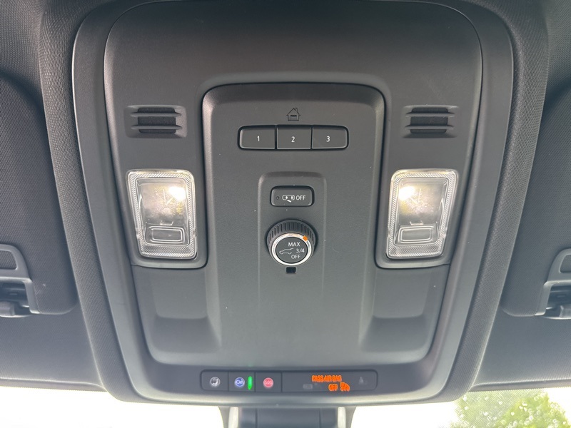 2022 Chevrolet Tahoe LT photo 25