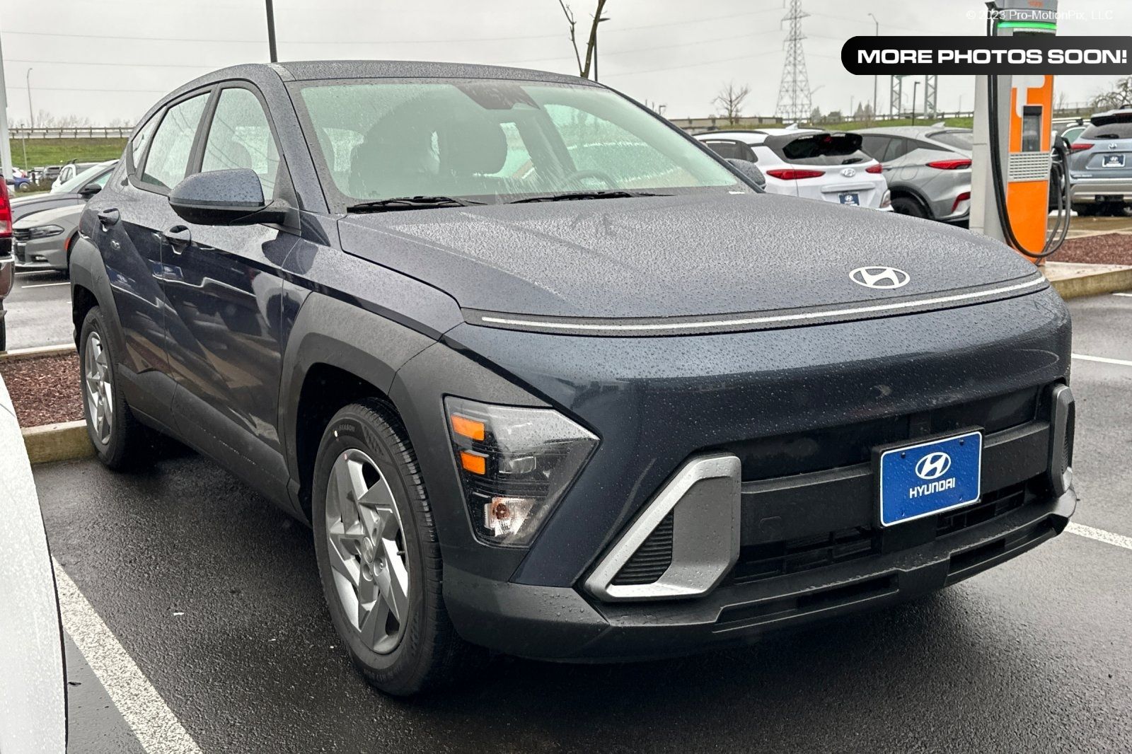 2026 Hyundai Kona SE's photo
