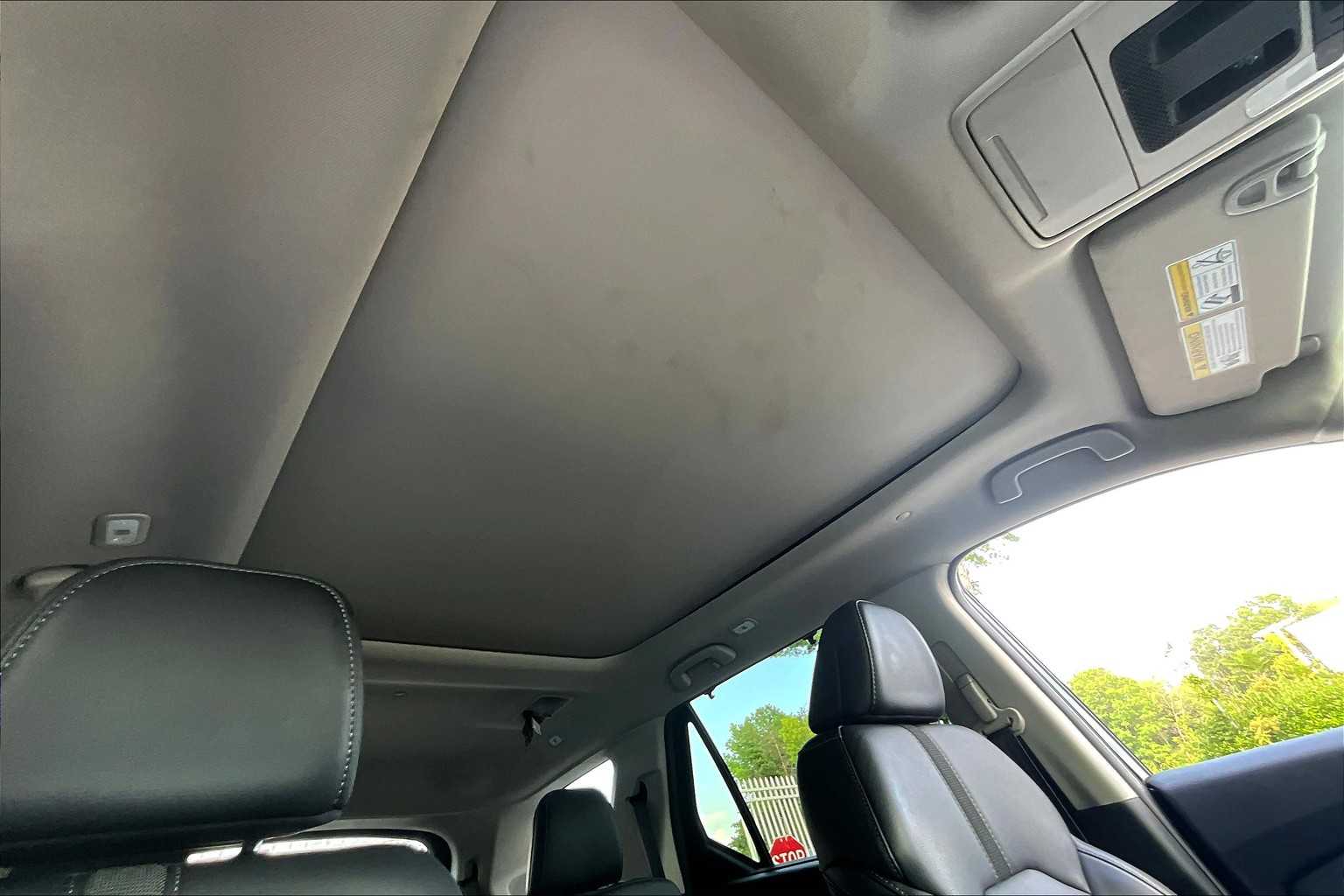 2023 Honda Pilot Touring photo 11