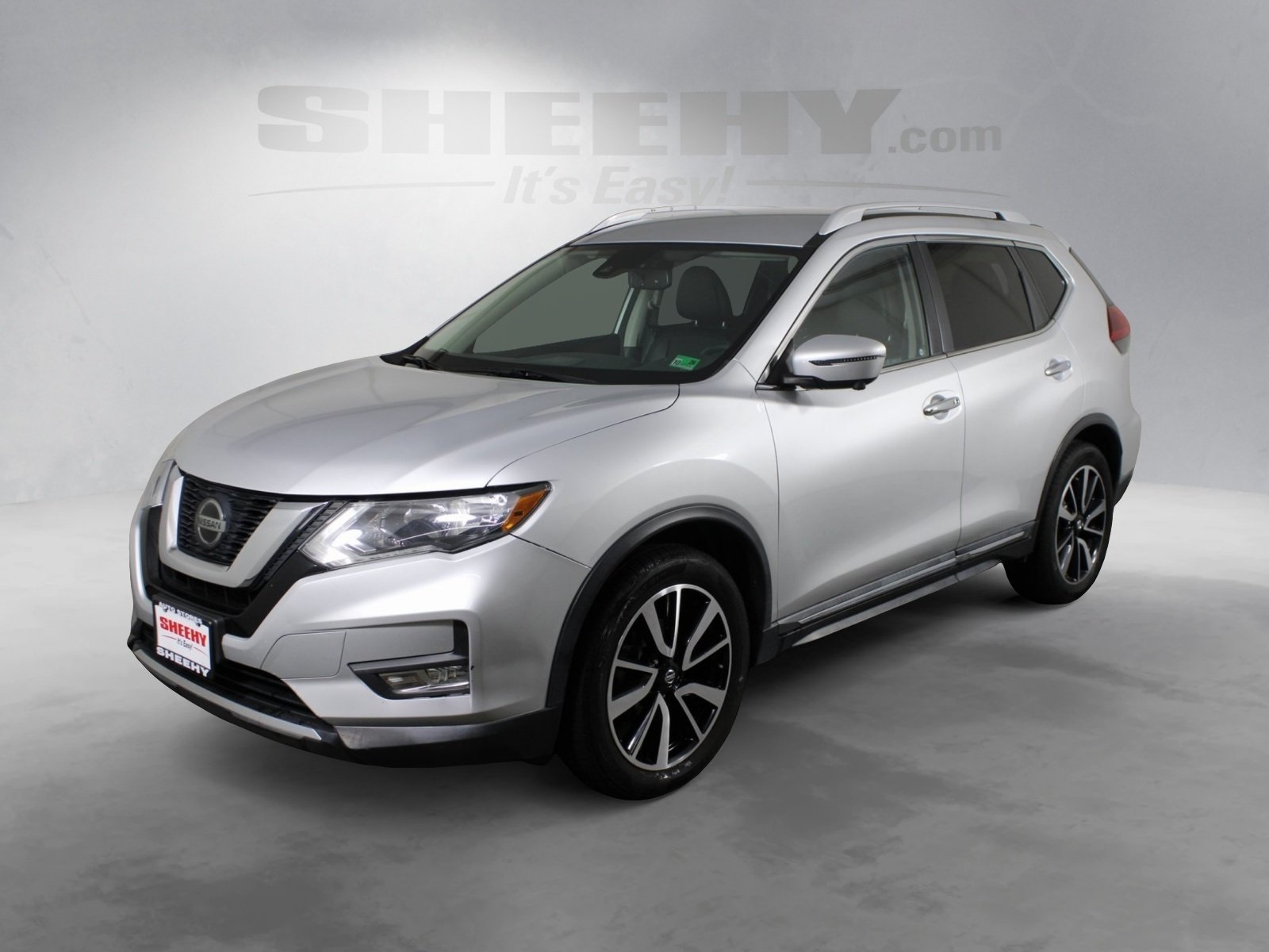 2020 Nissan Rogue SL photo 2