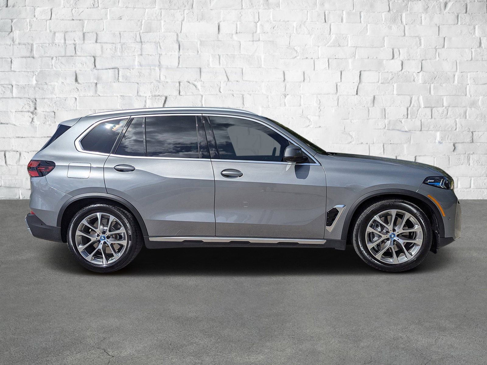 2025 Bmw X5 xDrive50e photo 3