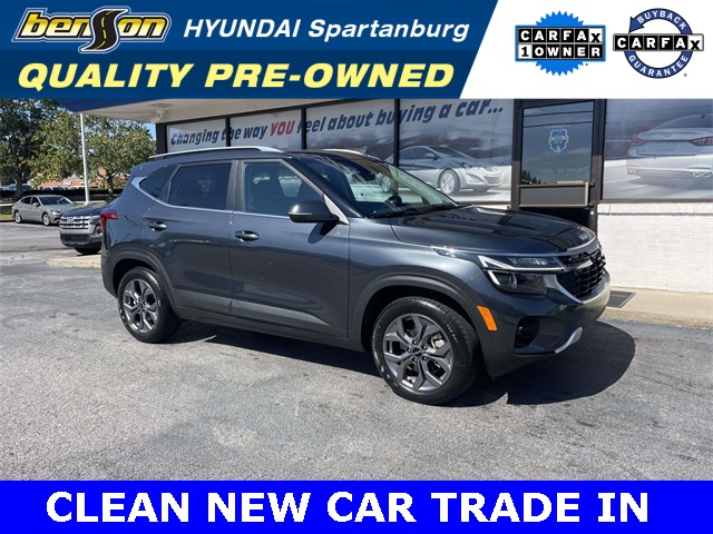 2024 Kia Seltos S's photo