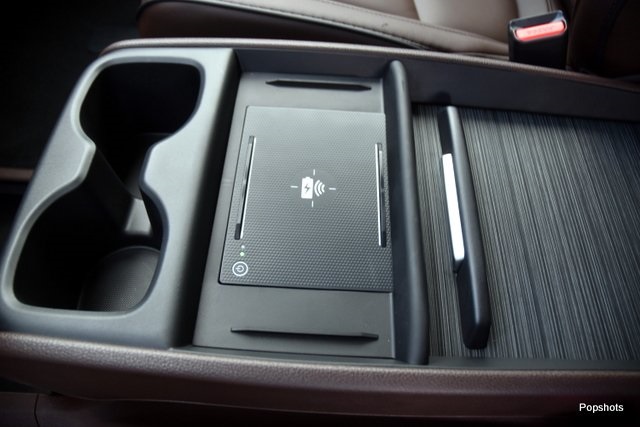 2026 Honda Odyssey Touring photo 9