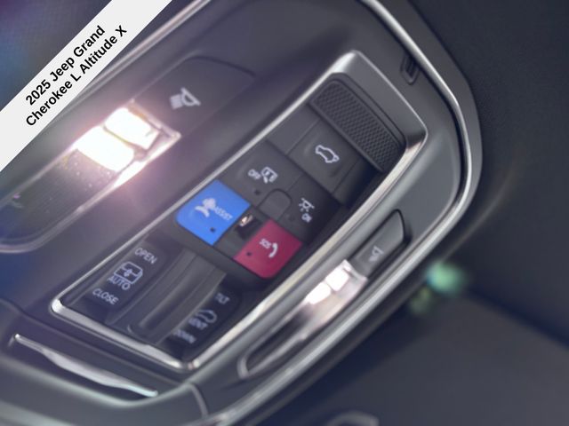 2025 Jeep Grand Cherokee Altitude X photo 27