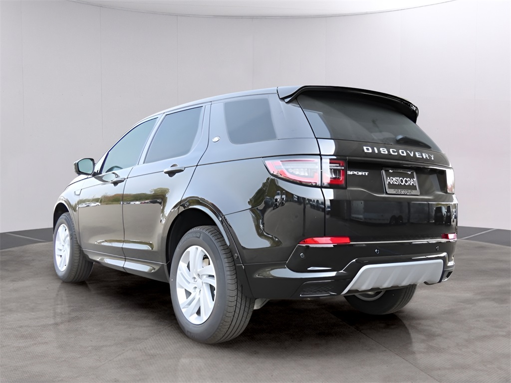 2025 Land Rover Discovery Sport S photo 7