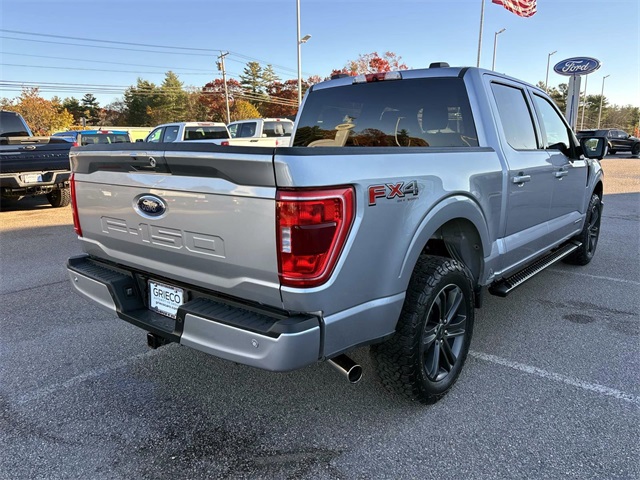 2022 Ford F-150 XLT photo 3