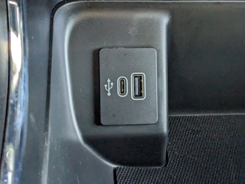 2025 Ford F-150 STX photo 20