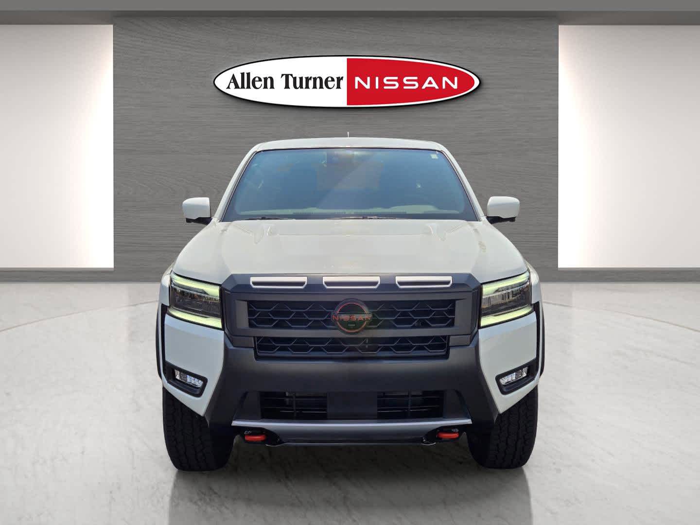 2025 Nissan Frontier Crew Cab PRO-4X photo 4