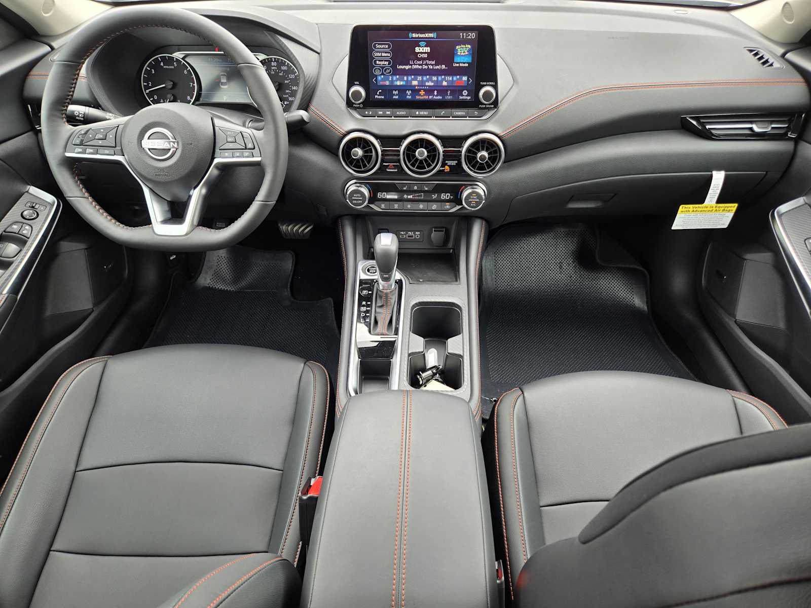 2025 Nissan Sentra SR photo 13