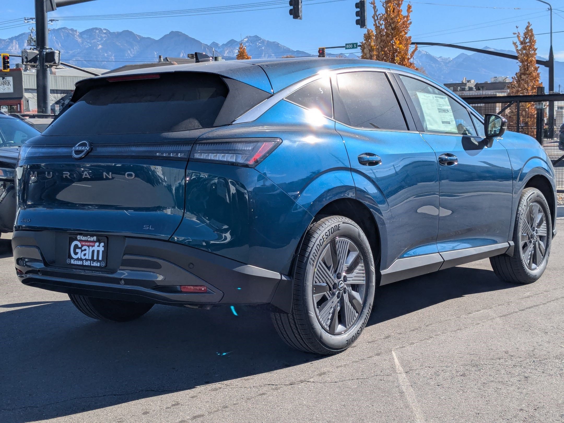 2026 Nissan Murano SL photo 2