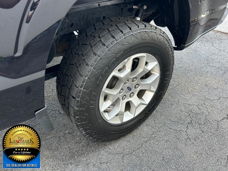 2023 Ford F-150 XLT photo 19