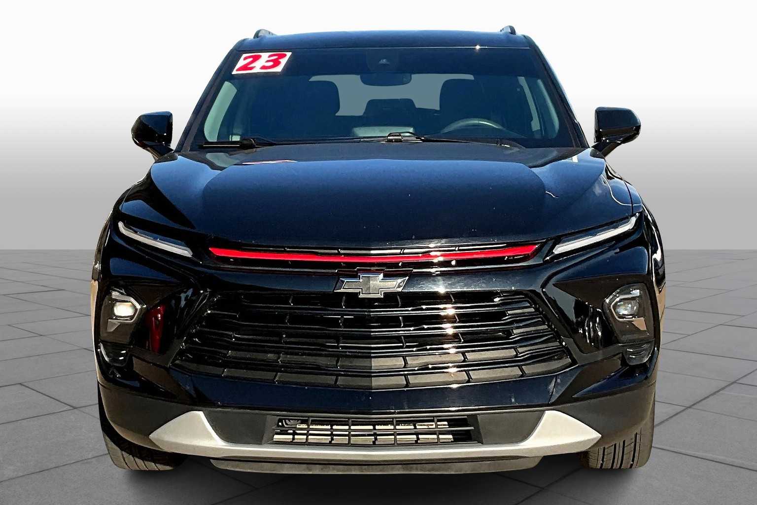 2023 Chevrolet Blazer 2LT photo 3