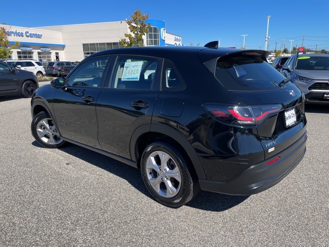 2023 Honda HR-V LX photo 2
