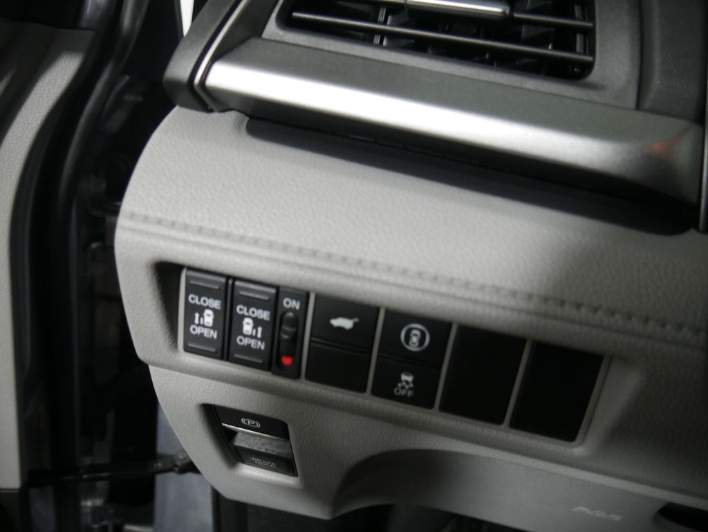 2023 Honda Odyssey EX-L photo 21
