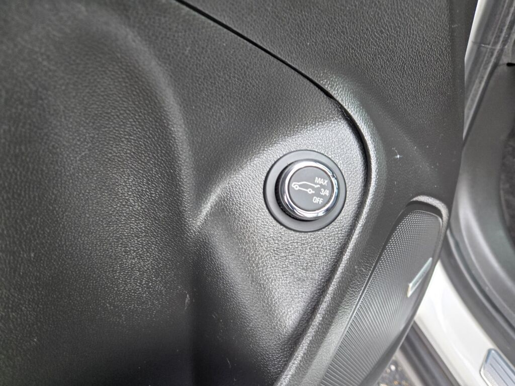 2020 Buick Encore GX Essence photo 21
