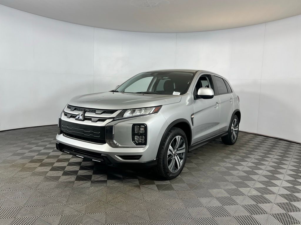 2024 Mitsubishi Outlander Sport ES LE SE photo 2
