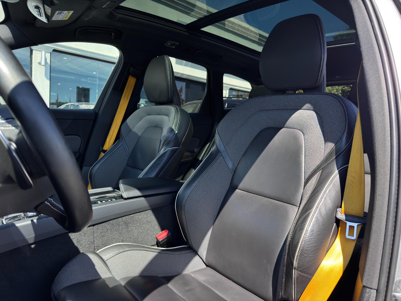 2021 Volvo XC60 Polestar photo 17