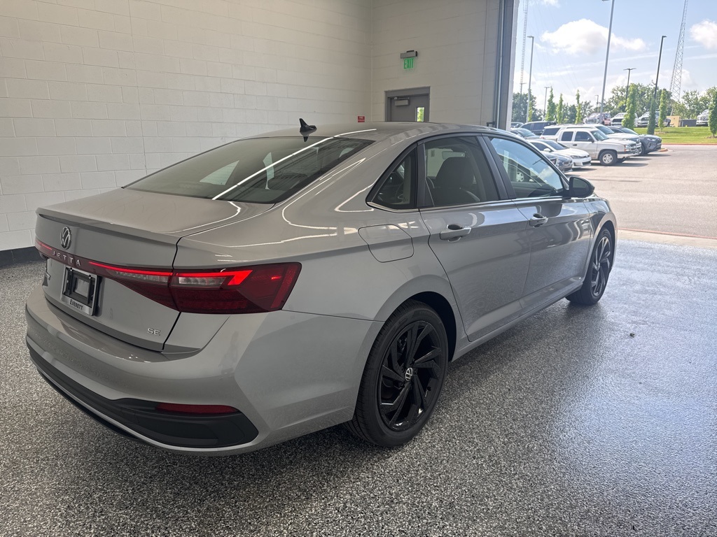 2025 Volkswagen Jetta 1.5T SE photo 4