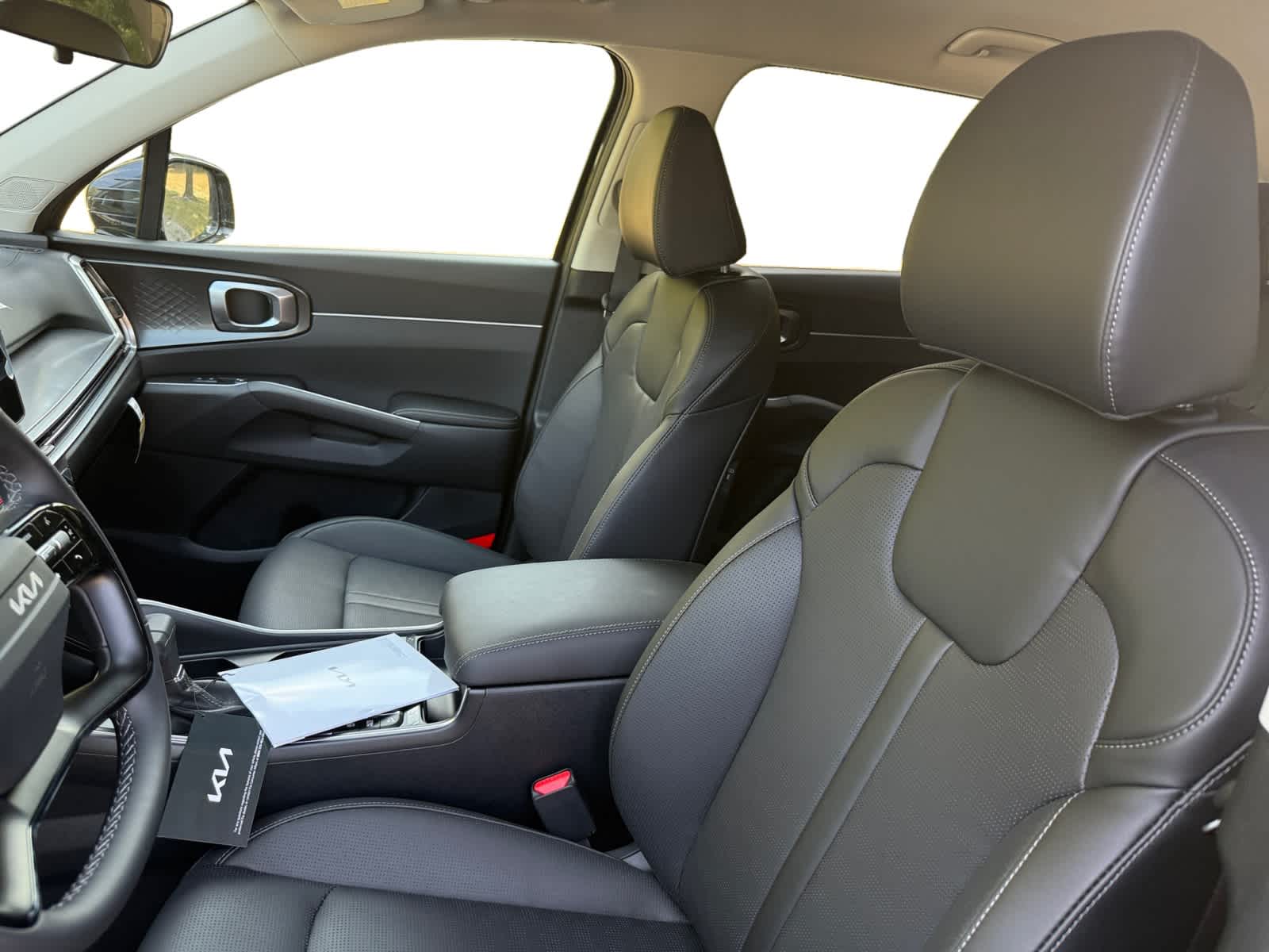 2026 Kia Sorento S photo 8