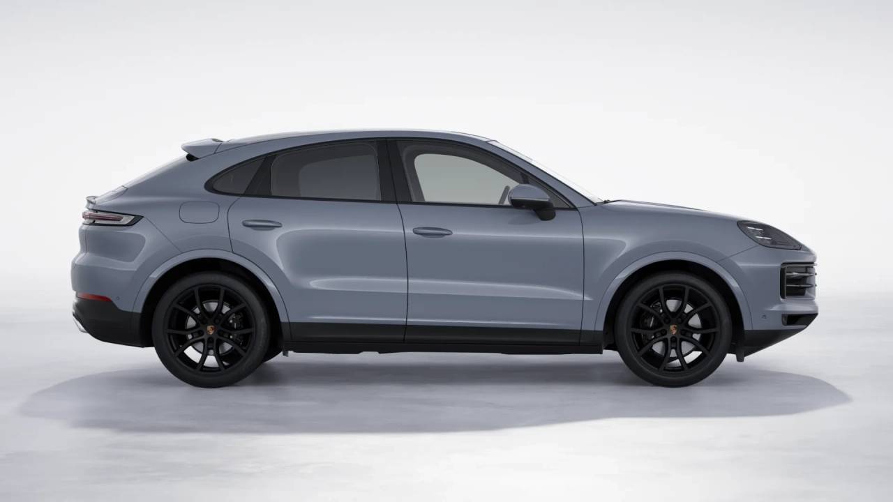 2026 Porsche Cayenne Coupe photo 4