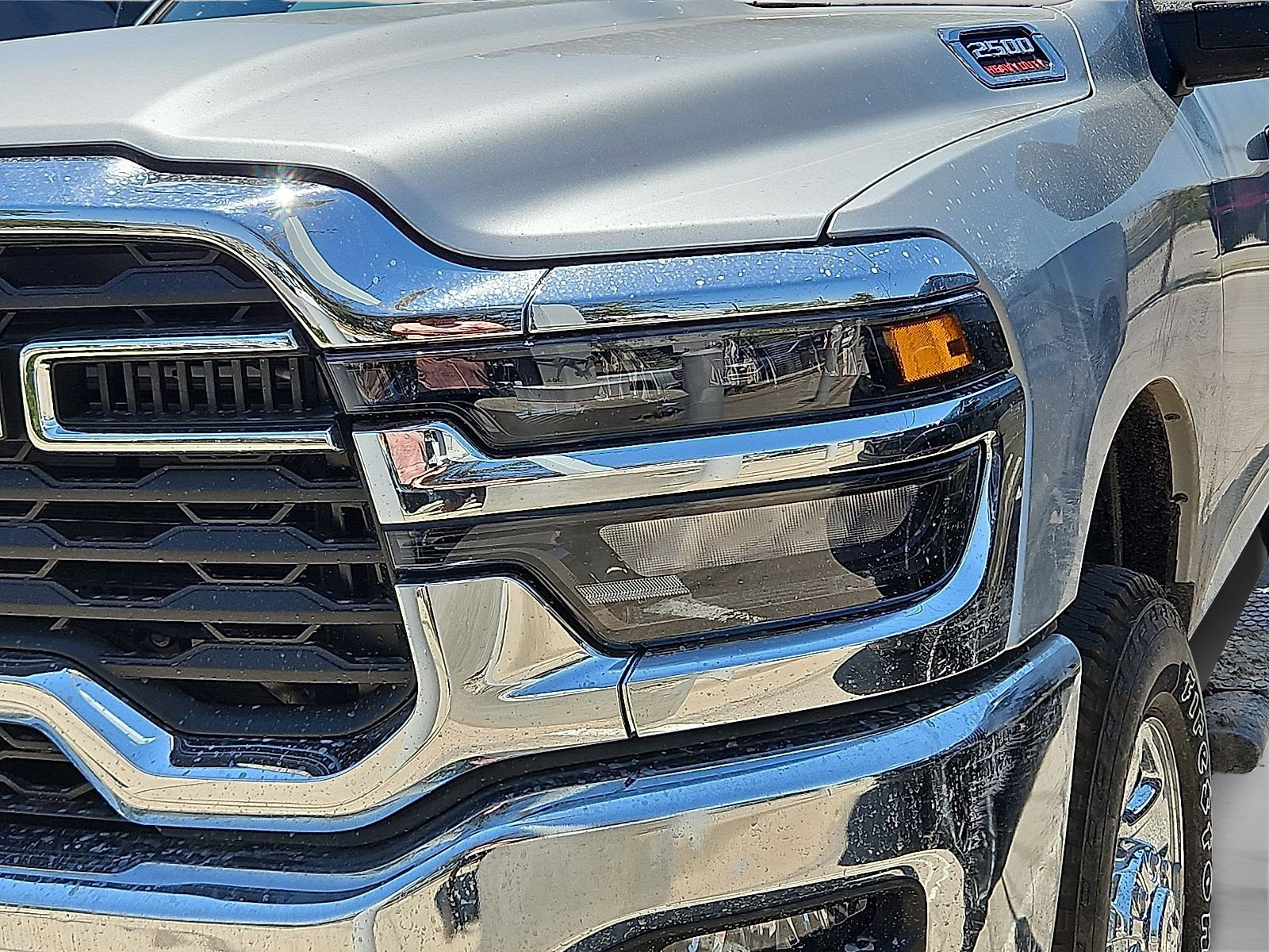 2026 Ram 2500 Tradesman photo 3