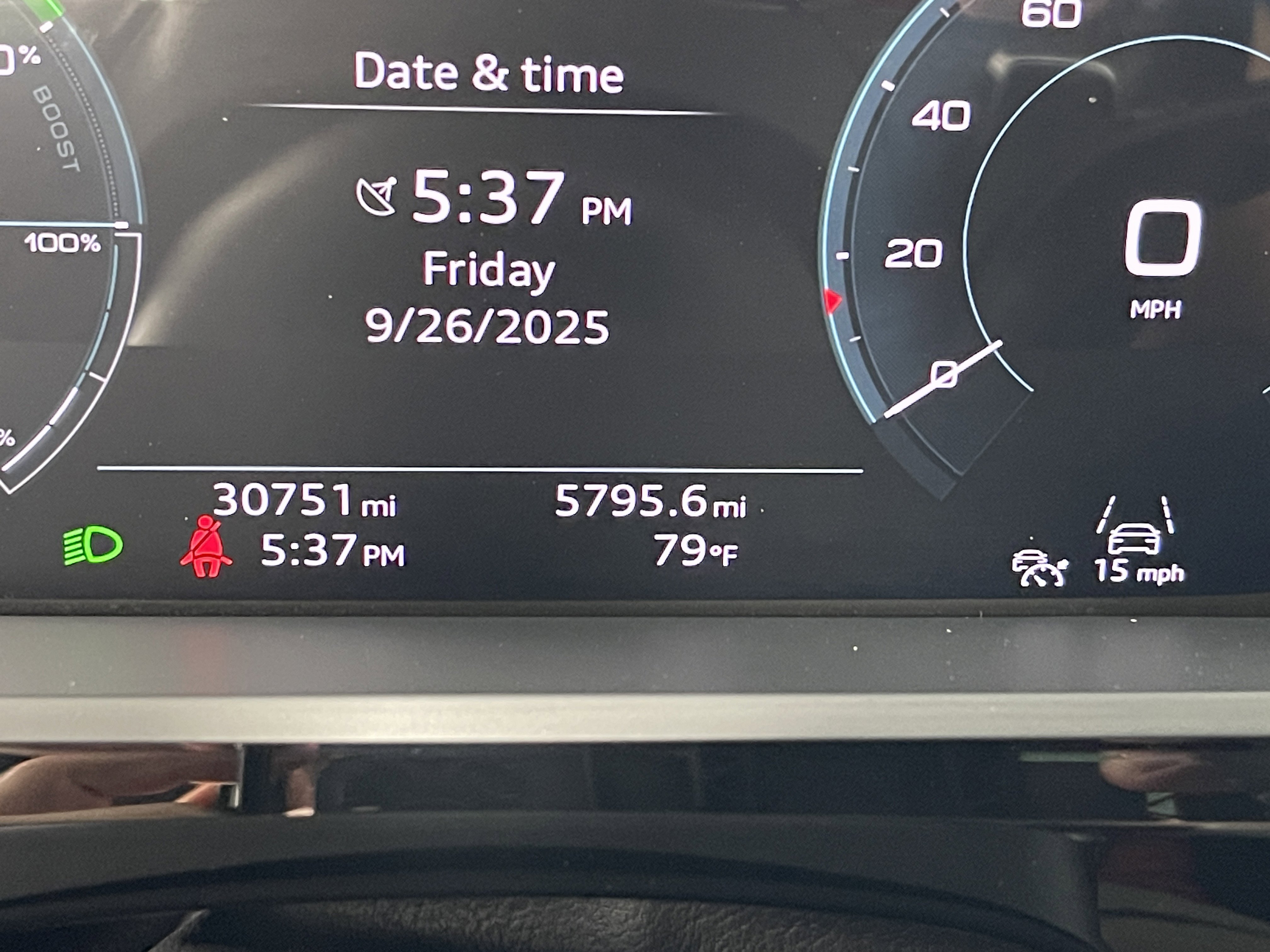 2024 Audi Q8 E-tron Premium photo 3