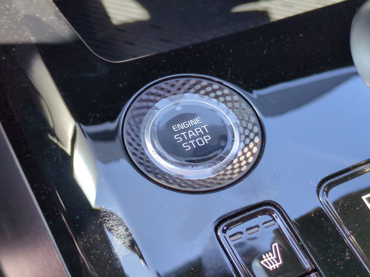 2025 Kia Niro EX photo 15