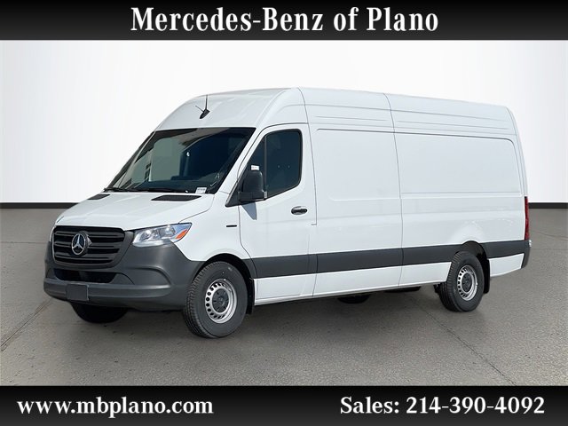 2024 Mercedes-Benz eSprinter Cargo Van Base's photo