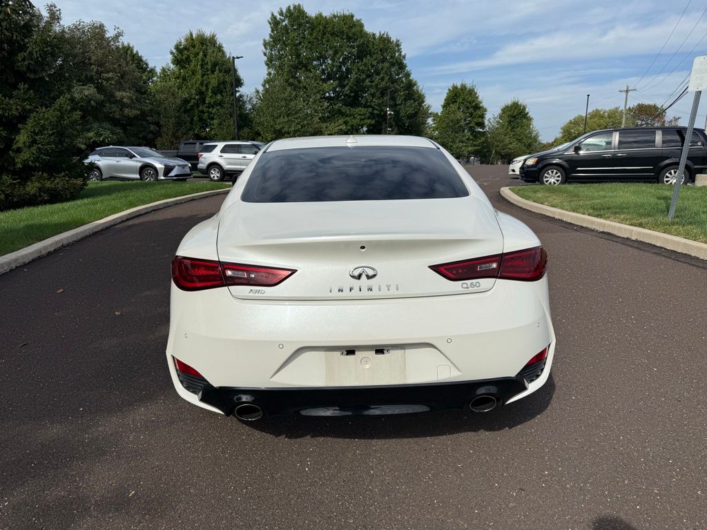 2021 Infiniti Q60 3.0t Luxe photo 5