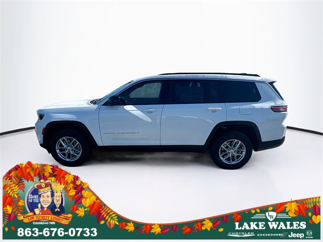 2025 Jeep Grand Cherokee Laredo photo 3