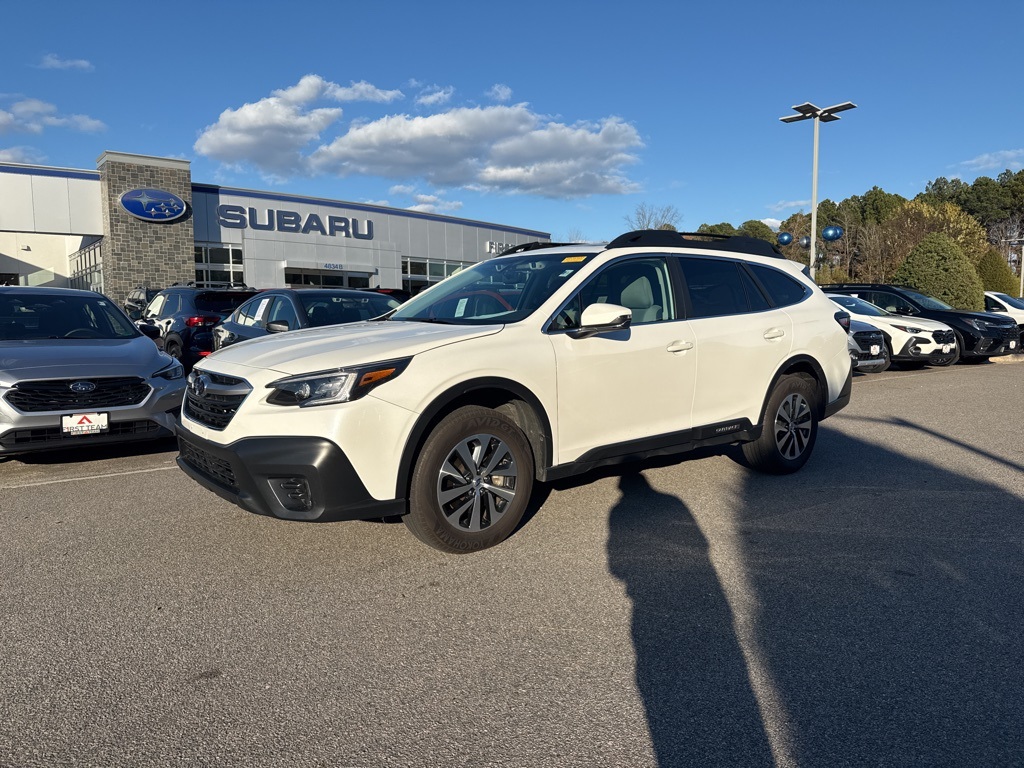 2022 Subaru Outback Premium photo 2