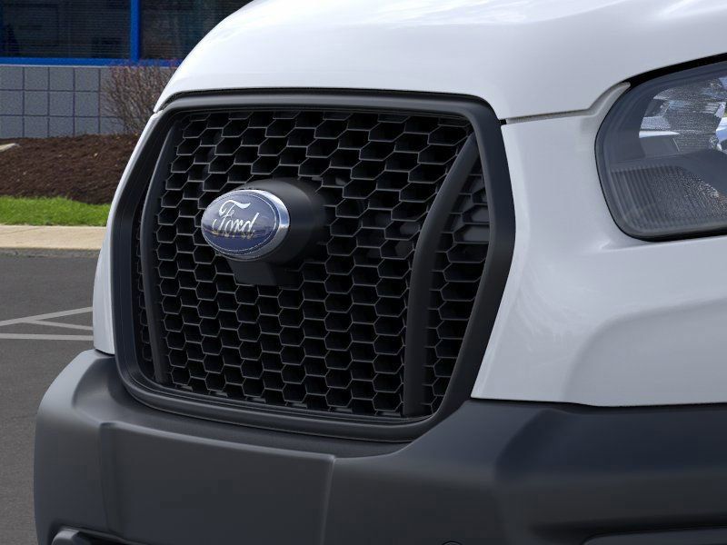2025 Ford Transit photo 13