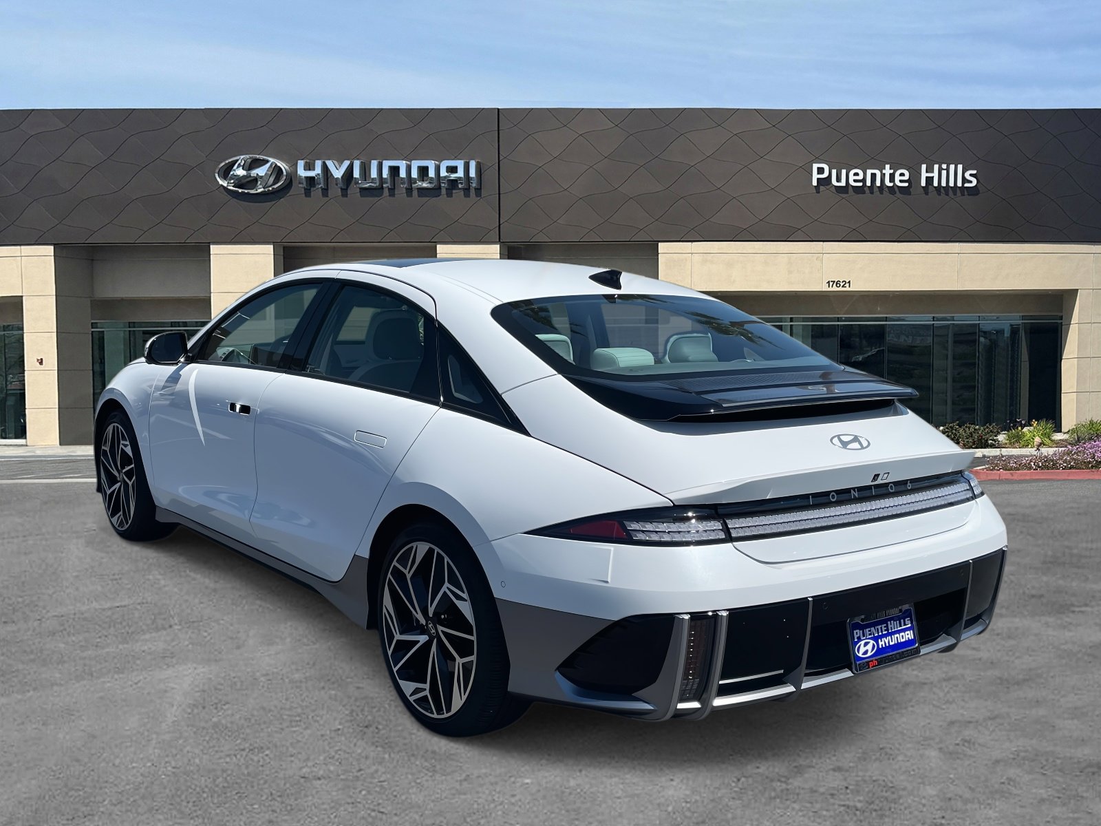 2023 Hyundai Ioniq 6 Limited photo 4