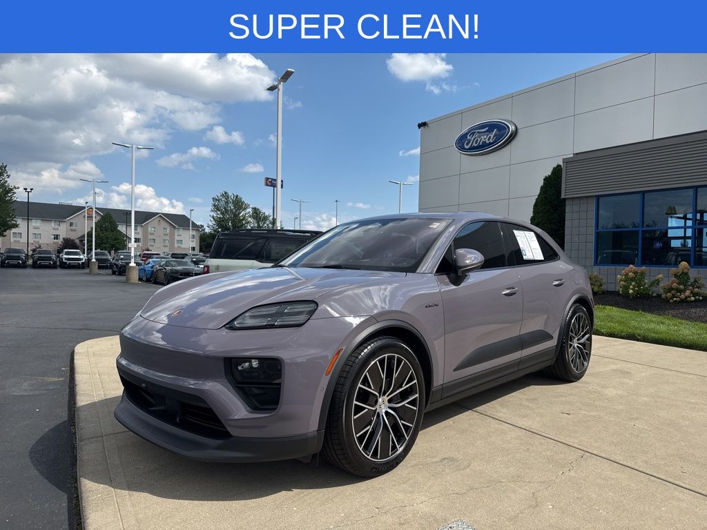 Used 2024 Porsche Macan Base with VIN WP1AA2XA7RL002542 for sale in Columbus, OH