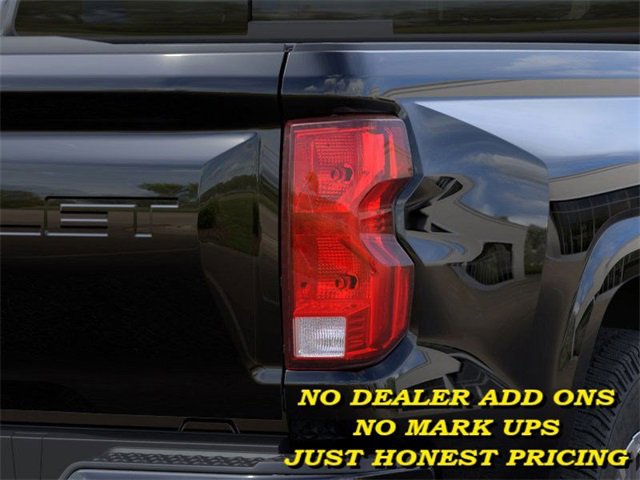 2026 Chevrolet Colorado LT photo 11