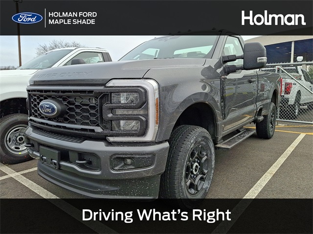 2026 Ford F-350 Super Duty XL's photo