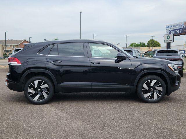 2025 Volkswagen Atlas Cross Sport SE Technology photo 2