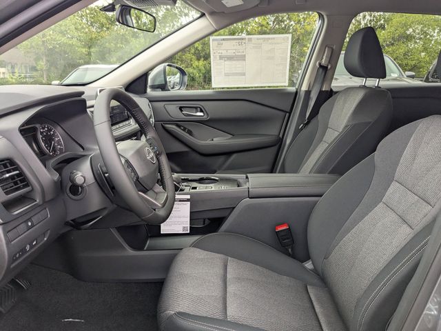 2026 Nissan Rogue SV photo 15