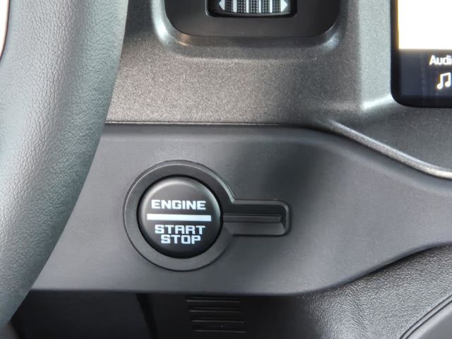 2025 Ford Bronco Outer Banks photo 14