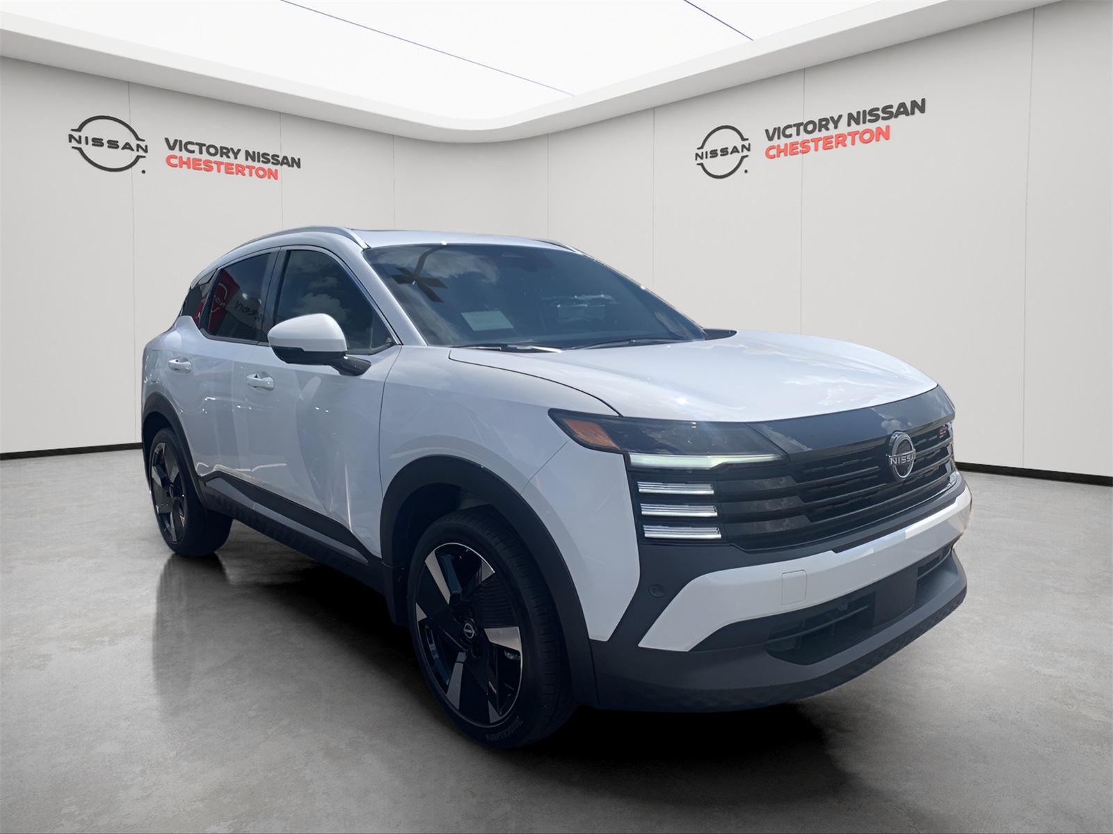 2025 Nissan Kicks SR photo 8