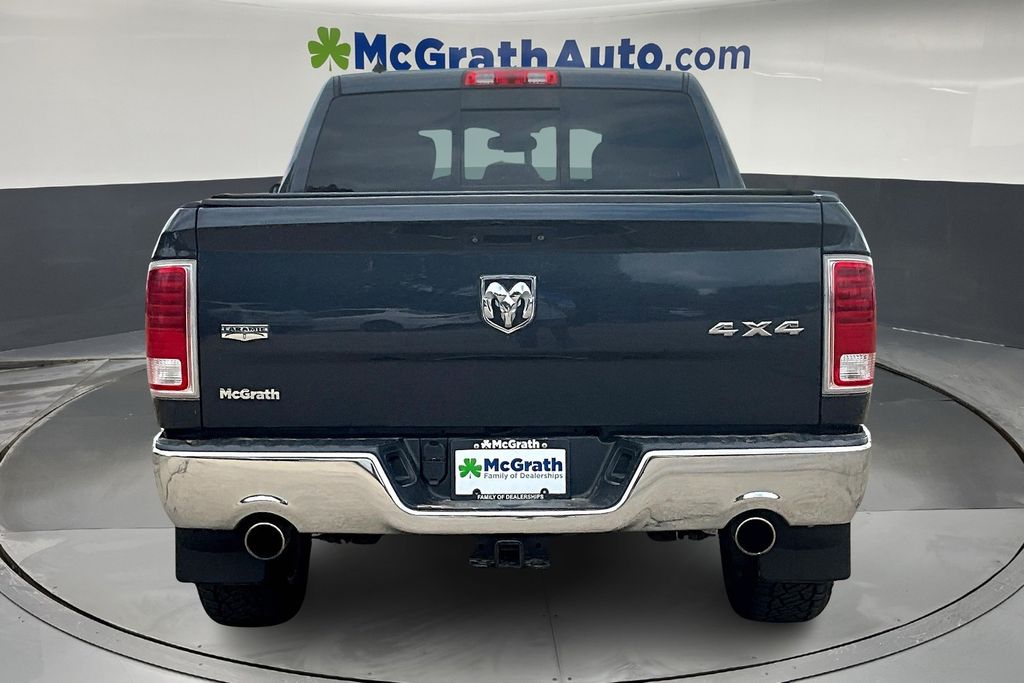 2015 Ram 1500 Laramie photo 3
