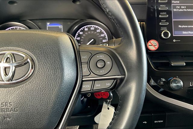 2023 Toyota Camry SE photo 19