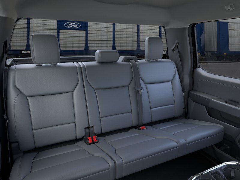 2025 Ford F-150 Lightning photo 11