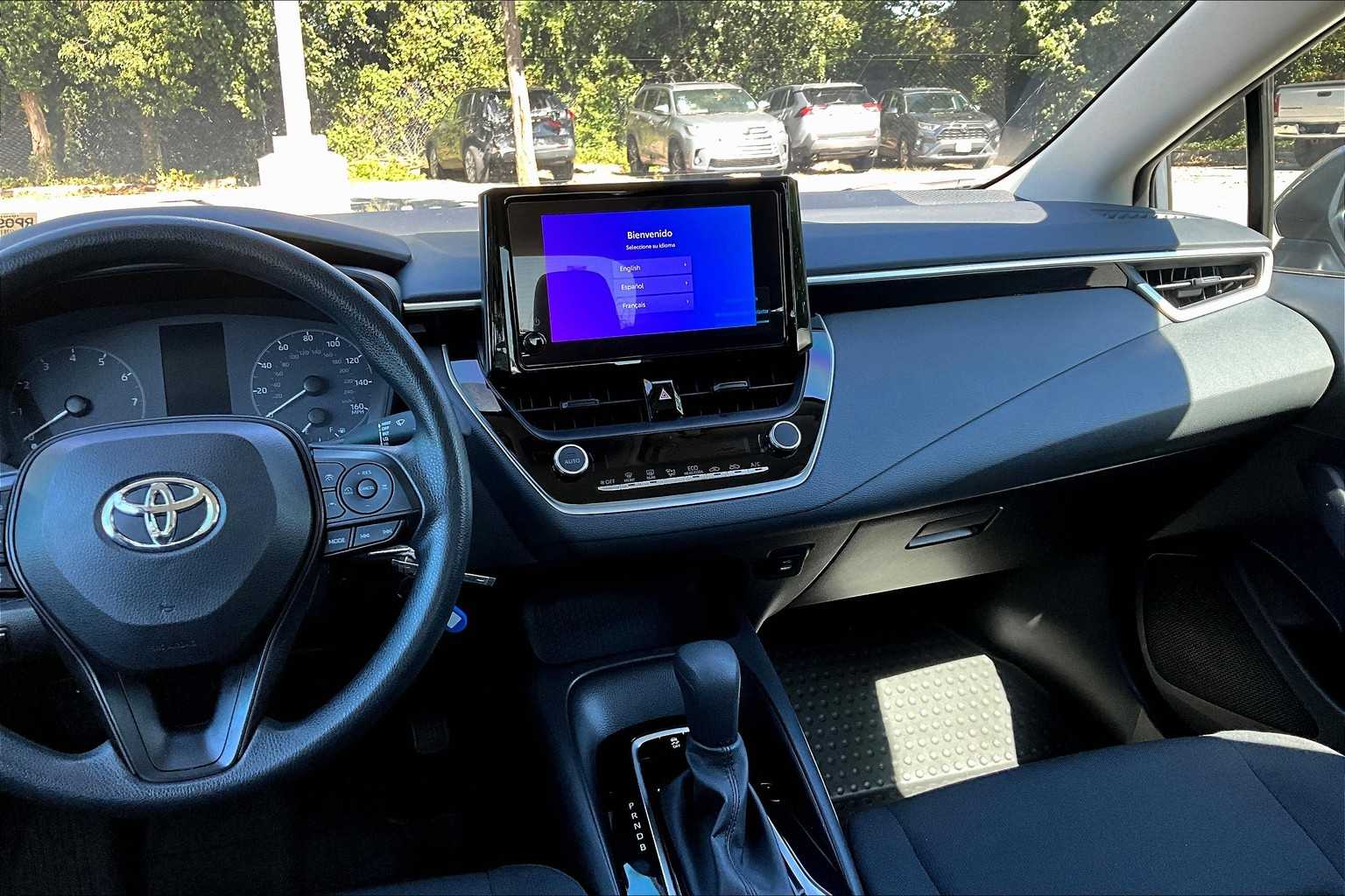 2024 Toyota Corolla LE photo 12