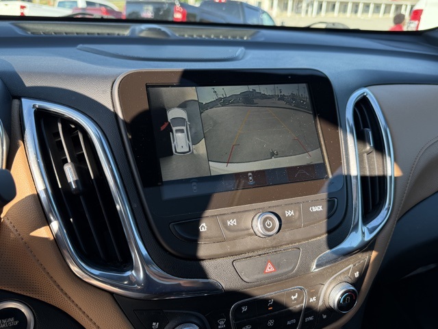 2018 Chevrolet Equinox Premier photo 17