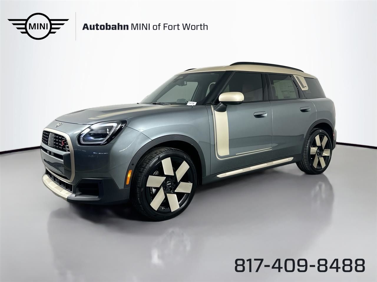 2026 MINI Countryman S's photo