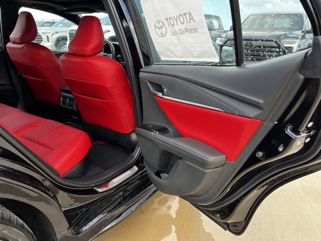 2025 Toyota Camry XSE photo 19