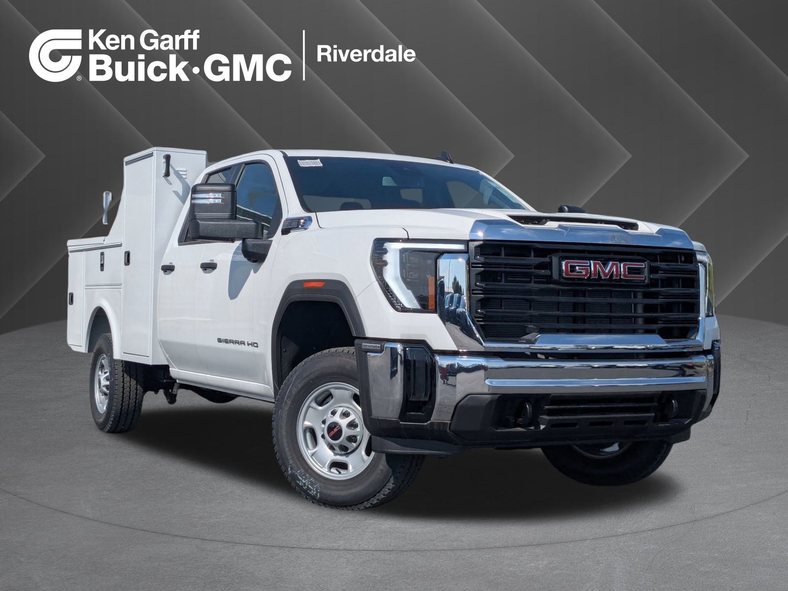 2025 GMC Sierra 2500HD Pro's photo