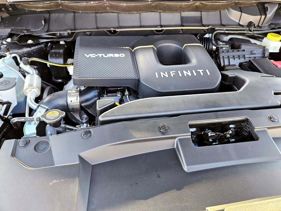 2025 Infiniti QX60 Autograph photo 16